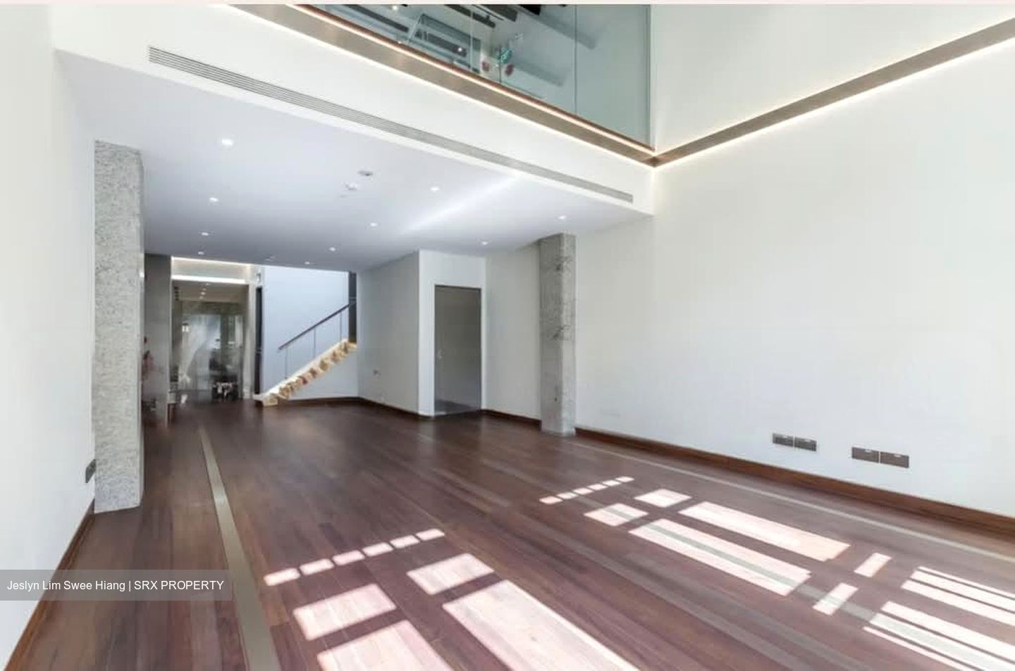 Telok Ayer Conservation Area (D1), Shop House #572080551